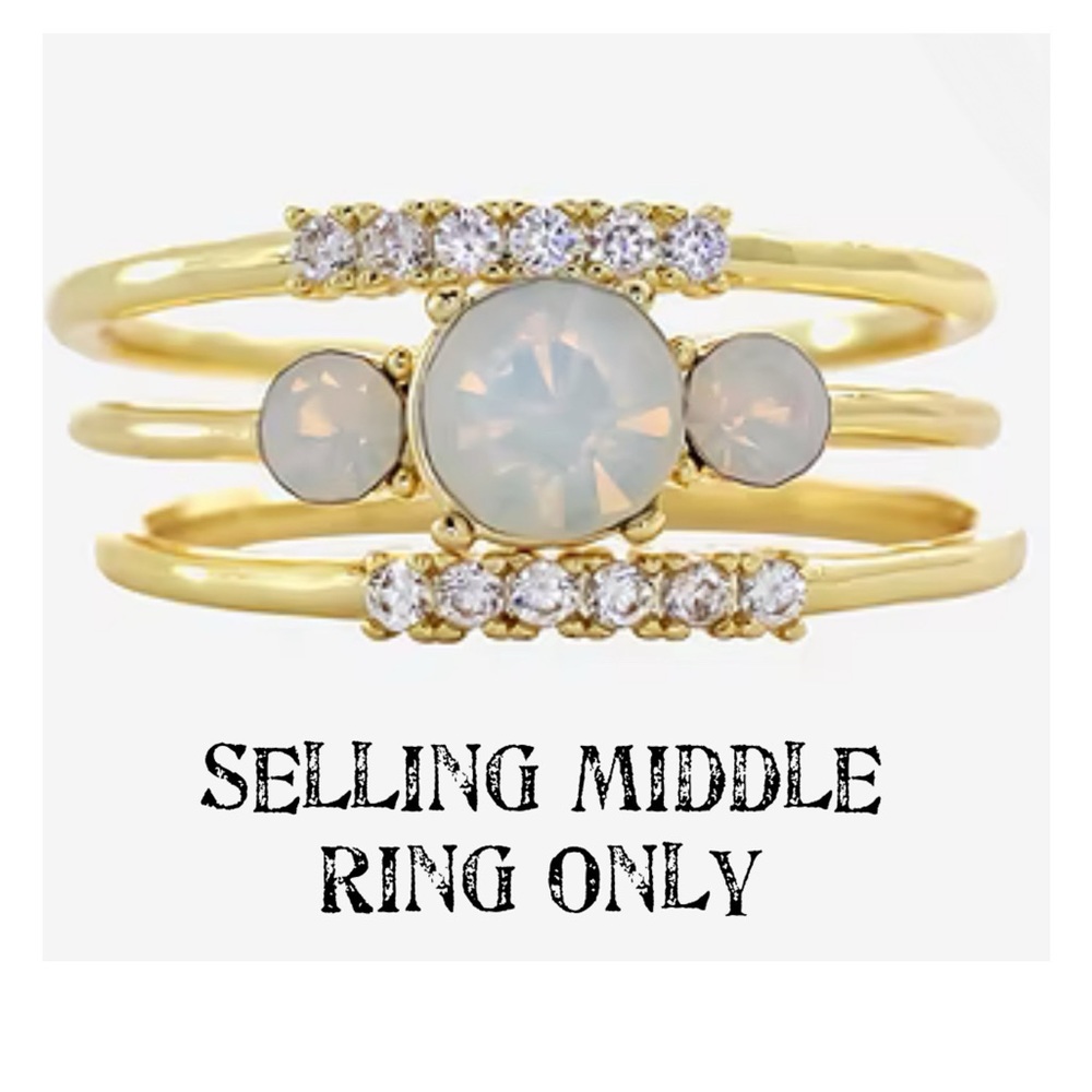 3/$15 - NWOT Beautiful Opal-Like Gold Ring, sz 9